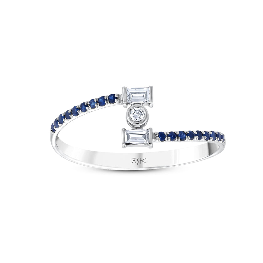 0,21 Karat Pırlantalı Safir Yüzük