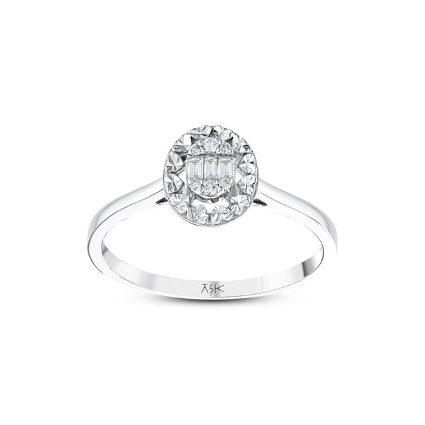 0.11 Karat Pırlantalı Oval Baget Yüzük