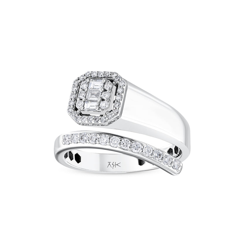 0.41 Karat Pırlantalı Baget Yüzük