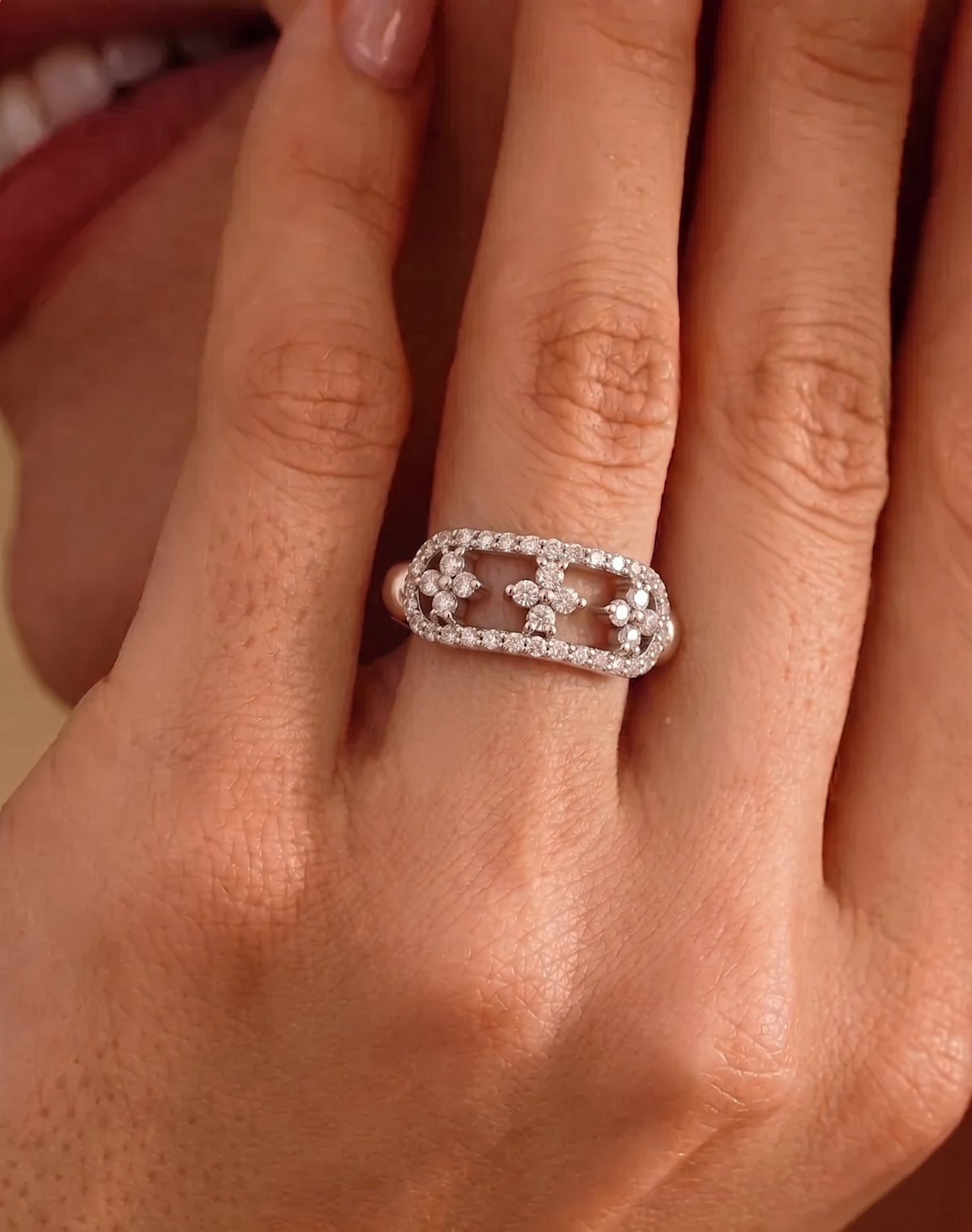 0,42 Karat Pırlantalı Vintage Floral Yüzük