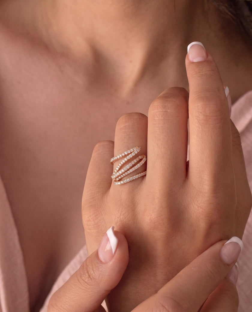 0,85 Karat Pırlantalı Spiral Yüzük