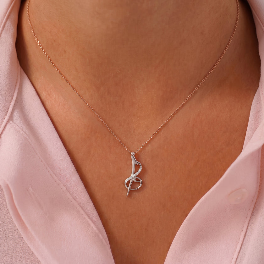 0,04 Karat Pırlantalı Özel Tasarım Kolye