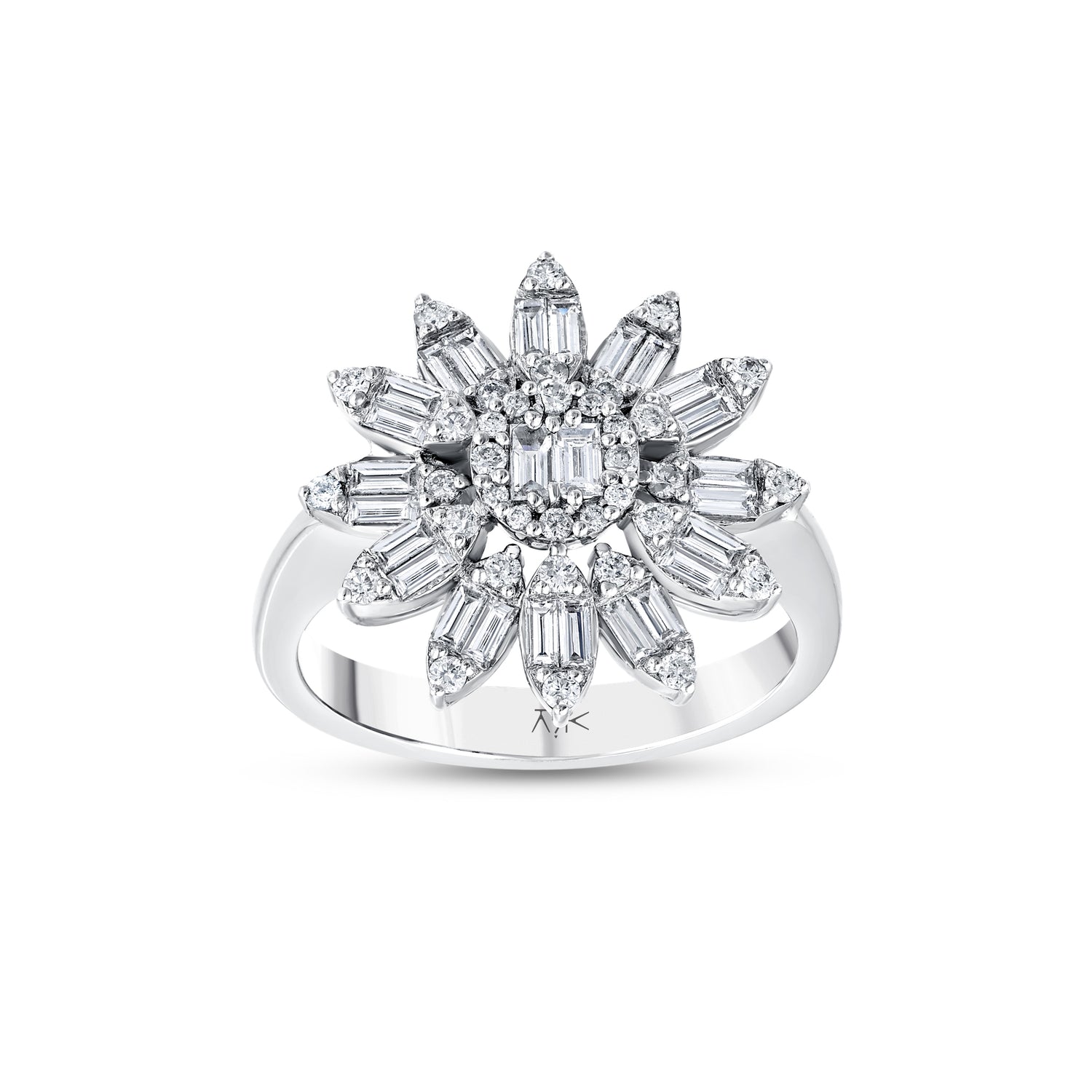 0,77 Karat Pırlantalı Özel Tasarım Baget Yüzük